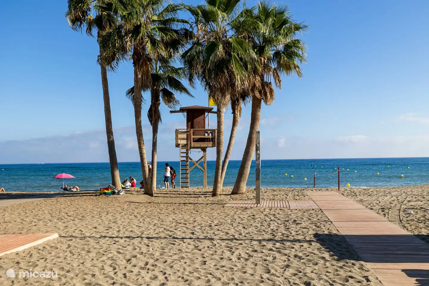 Der Strand ist 14 Gehminuten von der Wohnung entfernt.