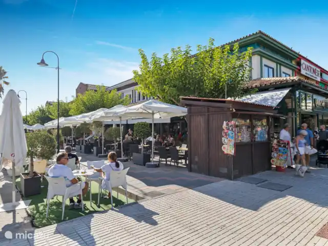 Location de Vacances Espagne, Costa del Sol, La Cala de Mijas, appartement - Casa TaJo Pub irlandais au milieu de La Cala.
