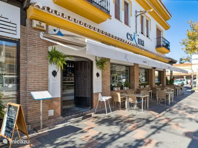 Location de Vacances Espagne, Costa del Sol, La Cala de Mijas, appartement - Casa TaJo Délicieux bar à vin.