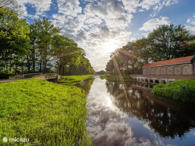 Location de Vacances Pays-Bas, Overijssel, Denekamp, maison de vacances - Maison de vacances De Sombeeck La maison coulissante sur le canal Almelo-Nordhorn