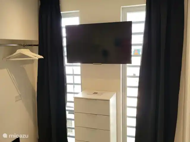 Appartement S2 JAN THIEL CURAÇAO | Curaçao, Banda Ariba (est), Jan Thiel - appartement Fenêtres à volets pour un air frais agréable dans votre chambre