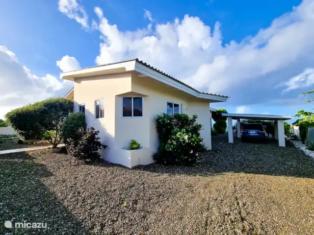 Villa con piscina y jacuzzi/Vista al mar en Curazao, Bandabou (oeste), Cas Abao - villa Villa Lateral/Jardín