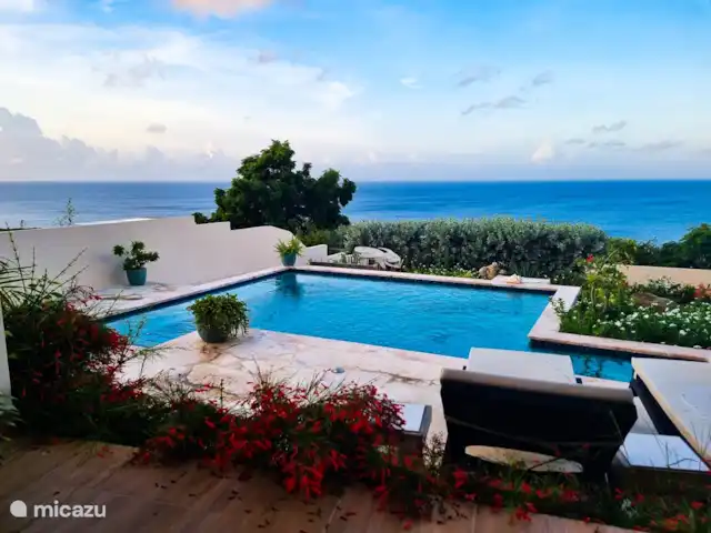 Villa con piscina y jacuzzi/Vista al mar en Curazao, Bandabou (oeste), Cas Abao - villa Piscina y vistas al mar