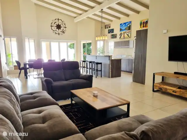 Villa con piscina y jacuzzi/Vista al mar en Curazao, Bandabou (oeste), Cas Abao - villa Salón