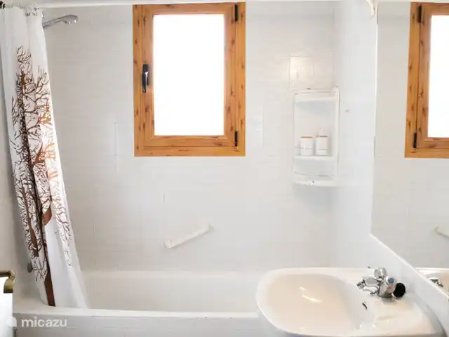 Maison Dabuti | Espagne, Costa Blanca, Benissa - villa Salle de bain avec baignoire.