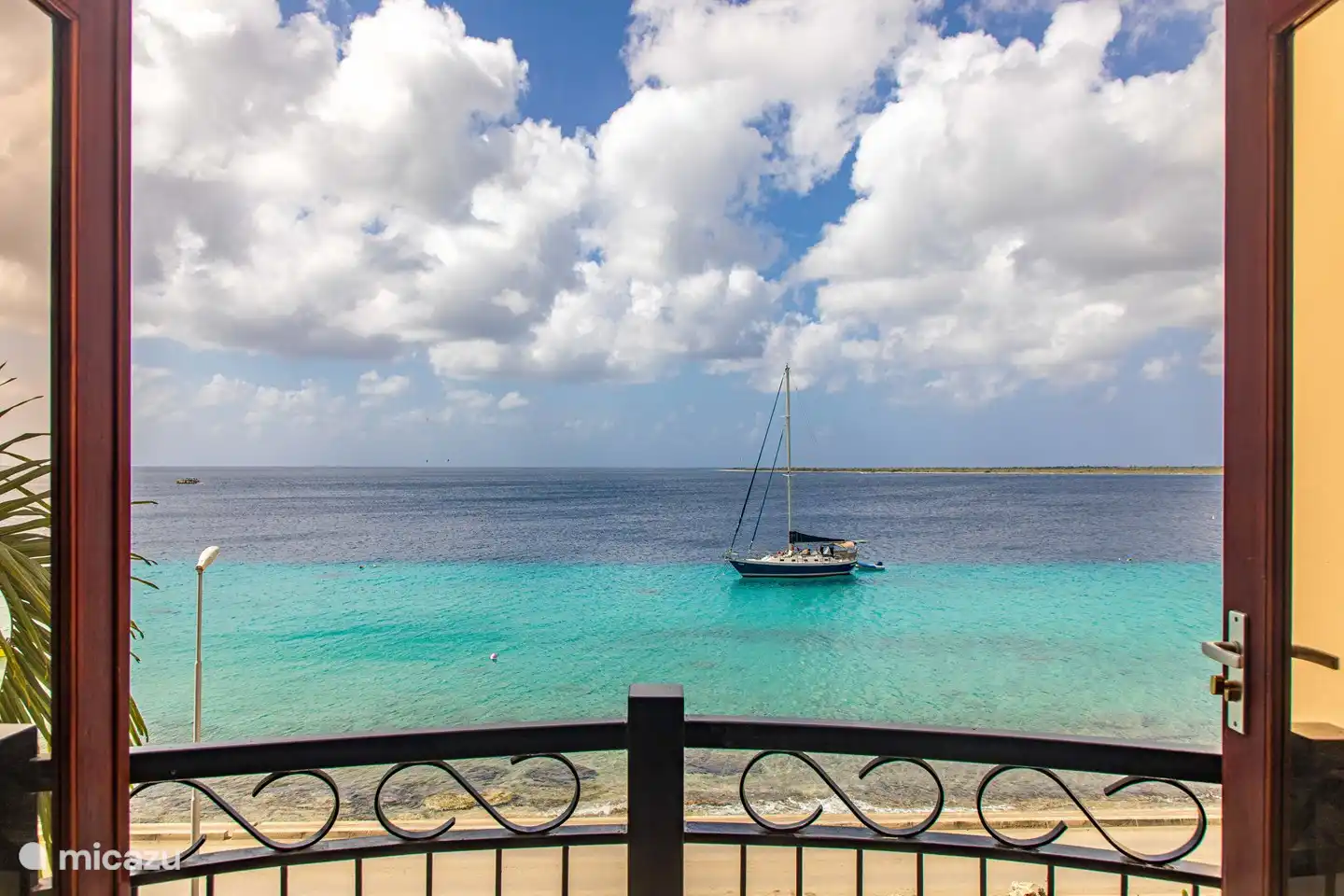 Uitzicht vanaf het 2e (franse) balkon