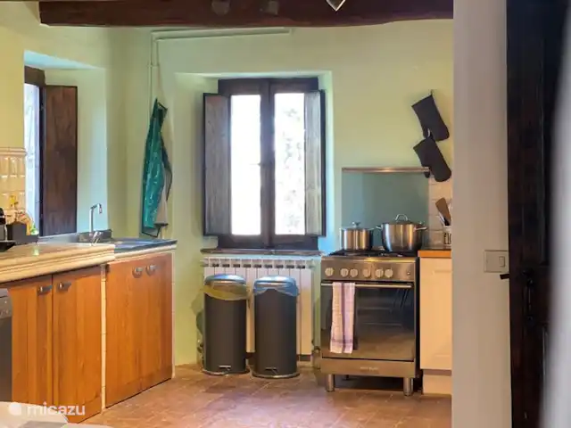 Casa Roman Chan | Italie, Marche, San Venanzo - villa cuisine