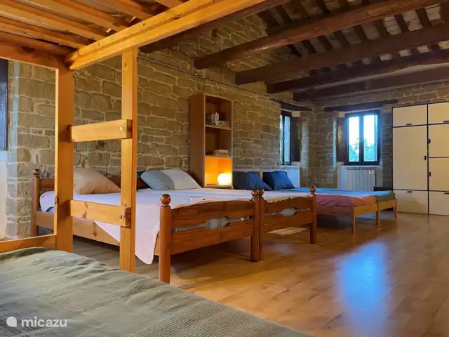Casa Roman Chan | Italie, Marche, San Venanzo - villa Grande salle d'enfants et de jeux