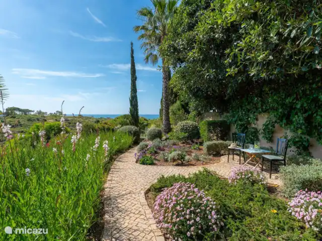 Vila dos Piscos | Portugal, Algarve, Praia do Carvoeiro - villa Jardin