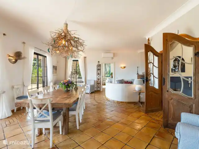 Vila dos Piscos | Portugal, Algarve, Praia do Carvoeiro - villa Salon et salle à manger