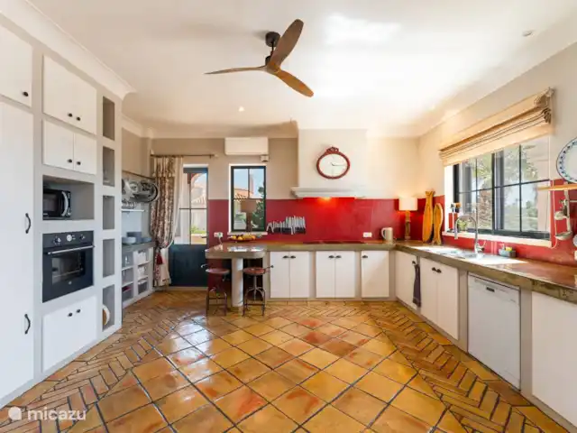 Vila dos Piscos | Portugal, Algarve, Praia do Carvoeiro - villa Cuisine