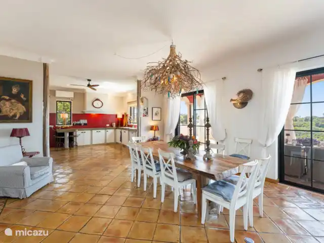 Vila dos Piscos | Portugal, Algarve, Praia do Carvoeiro - villa Salon et salle à manger