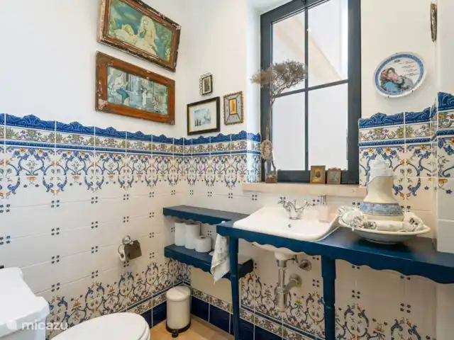 Vila dos Piscos | Portugal, Algarve, Praia do Carvoeiro - villa WC en bas