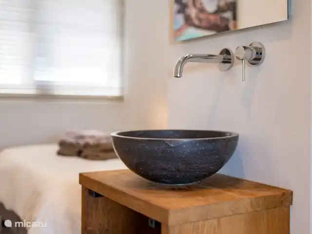 Jan Sofat LUX A32 | Curaçao, Banda Ariba (est), Jan Sofat - appartement Salle de bains