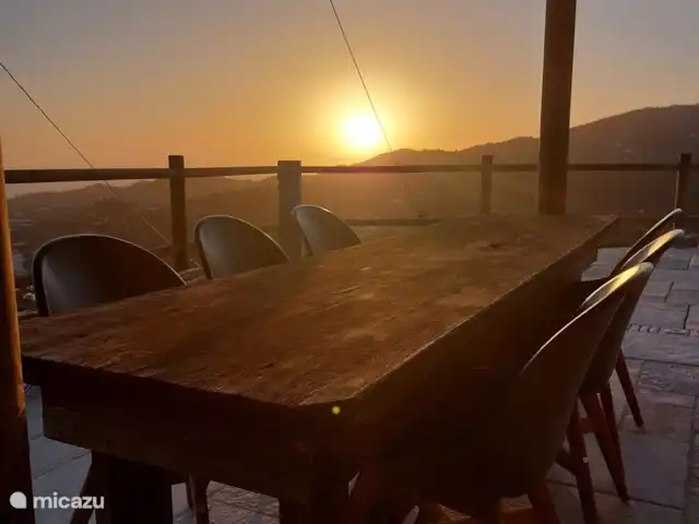 Cortijo el Mundo zee- en bergzicht huren in Spanje, Costa del Sol, Torrox - villa Heerlijk eten in de rust met uitzicht