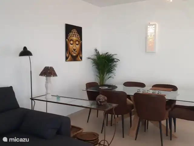 Casa Ananda met privé zwembad huren in Portugal, Algarve, Cabanas - villa Gezellige eethoek met grote glazen eettafel en 6 comfortabele fauteuils