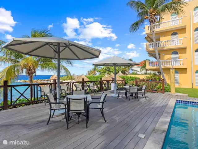Beau Rivage 1 huren in Curaçao, Curacao-Midden, Willemstad - appartement Fijne zitjes bij the pool
