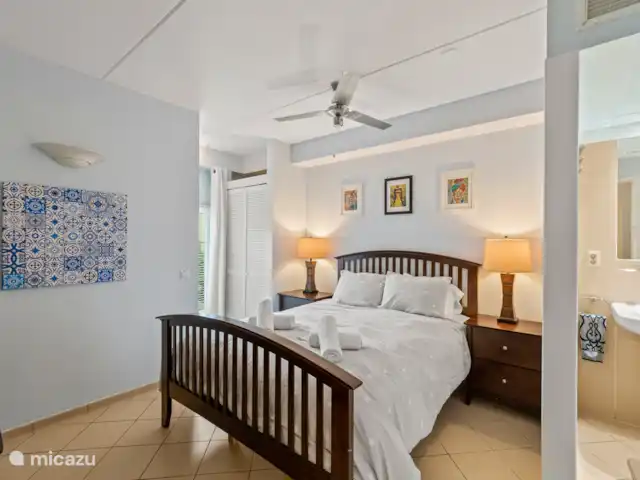 Beau Rivage 1 huren in Curaçao, Curacao-Midden, Willemstad - appartement Master slaapkamer