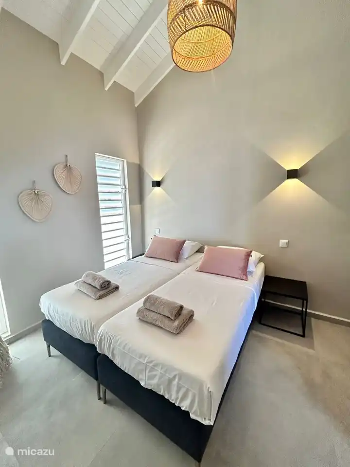 Chambre 3 avec 2 lits simples pouvant être rapprochés !