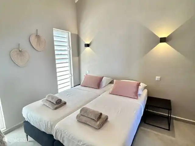 Villa Rovah *PREMIUM* *COMPLEXE FERMÉ* | Curaçao, Banda Abou (ouest), Fontein - villa Chambre 3 avec 2 lits simples pouvant être rapprochés !