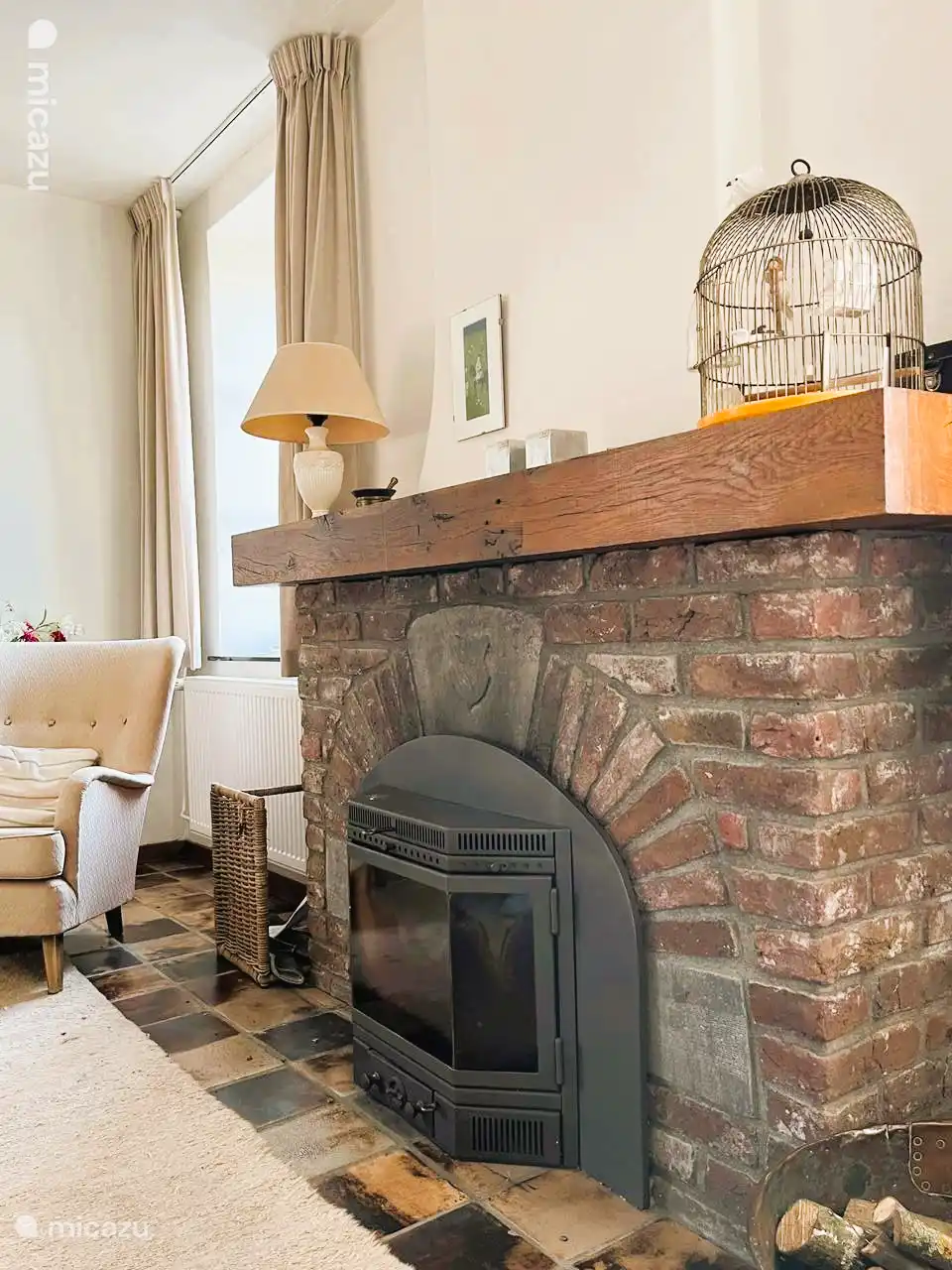 Schöner Holzofen für kalte Tage