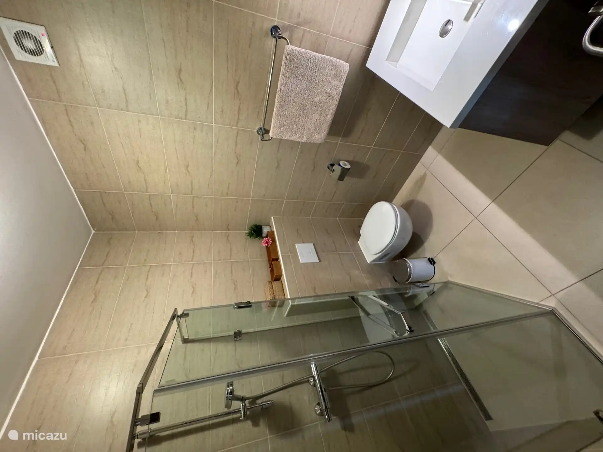 Zusätzliches Badezimmer