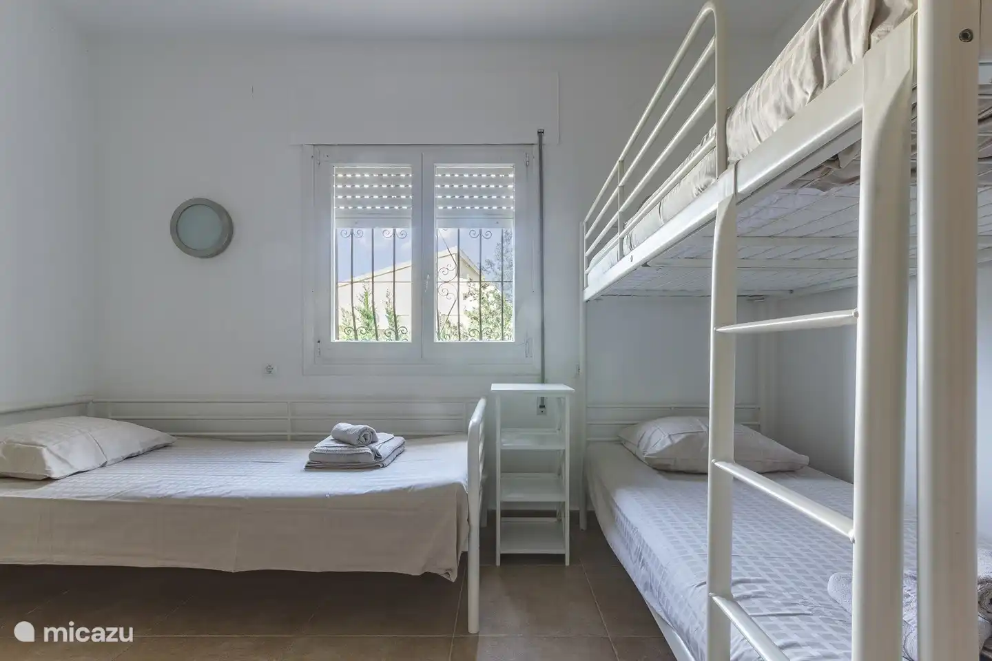 Schlafzimmer mit Etagenbett