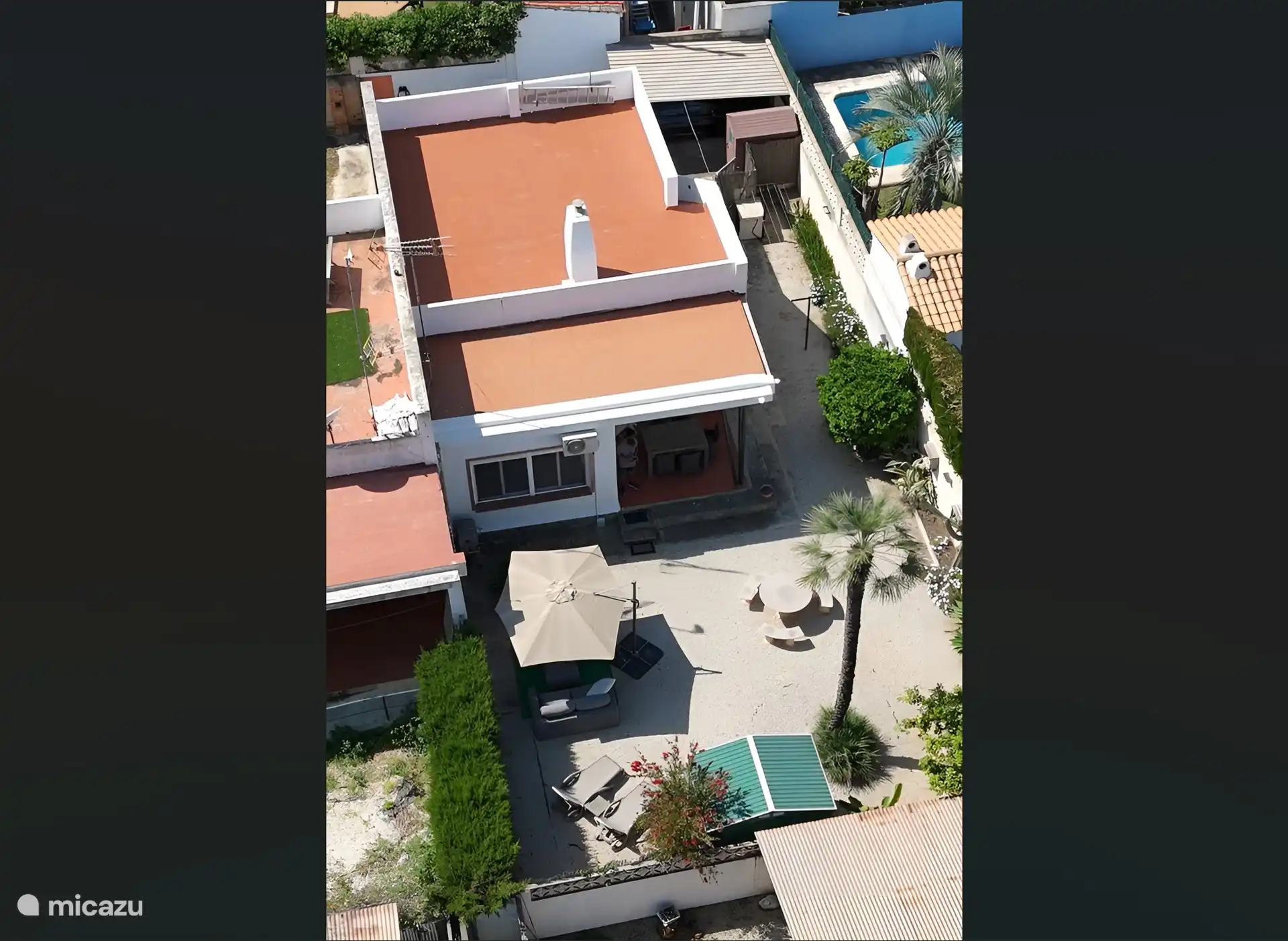 Draufsicht auf Les Bovetes Drohnenaufnahme