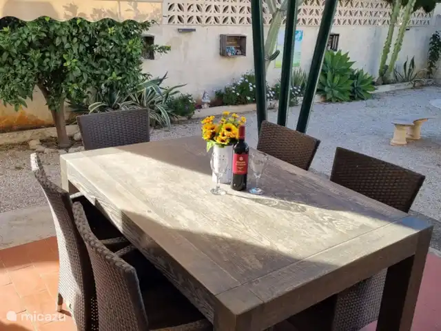 CasaBoks Les Bovetes huren in Spanje, Costa Blanca, Dénia - bungalow Heerlijk buiten eten