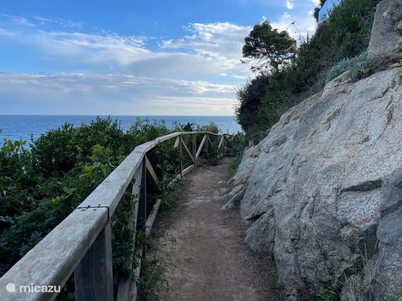 walking path along the coast, camino del rondo