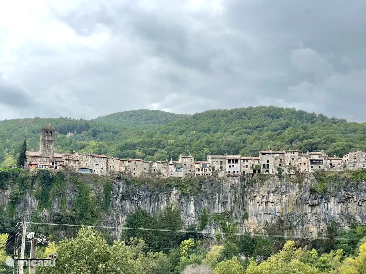 Catellfolit de la Roca, hanging town on a lava cliff.