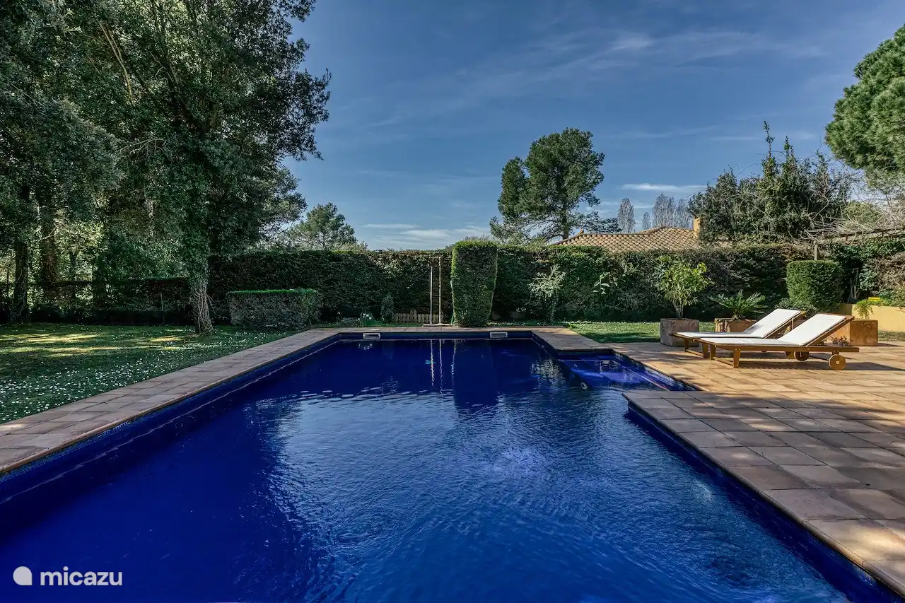 Apto para niños, España, Costa Brava, Navata, villa Villa María Torre Mirona Resort