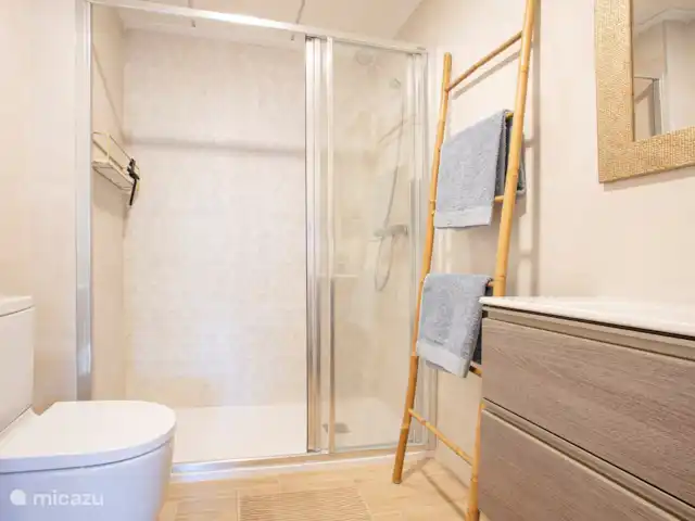 Penthouse en bord de mer avec jacuzzi | Espagne, Costa Cálida, Bolnuevo - penthouse Salle de bain 1