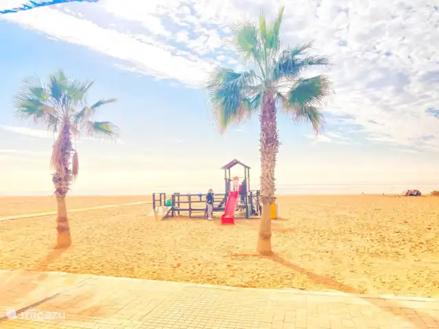 Penthouse en bord de mer avec jacuzzi | Espagne, Costa Cálida, Bolnuevo - penthouse Aire de jeux sur la plage de Bolnuevo