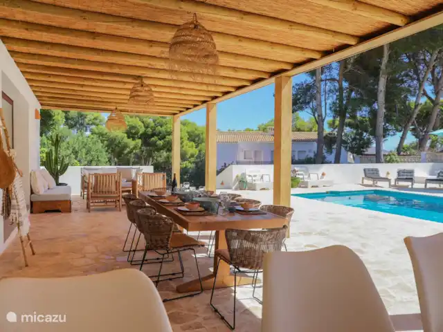 Villa José | Espagne, Costa Blanca, Moraira - villa Grande véranda avec de nombreux sièges.
