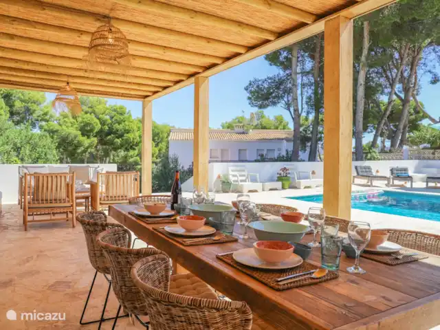 Villa José | Espagne, Costa Blanca, Moraira - villa Grande véranda avec de nombreux sièges.