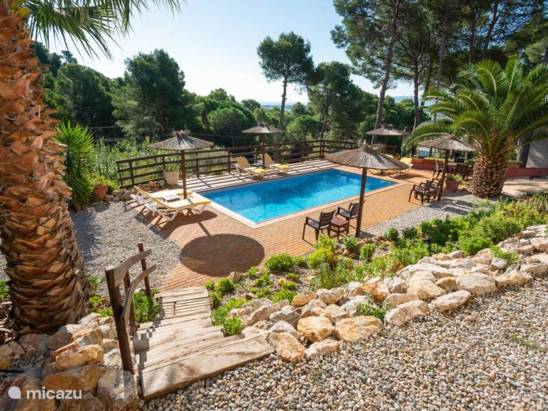 Ferienwohnung Spanien, Costa Brava, L'Estartit Appartement Maresme A mit Pool im Garten