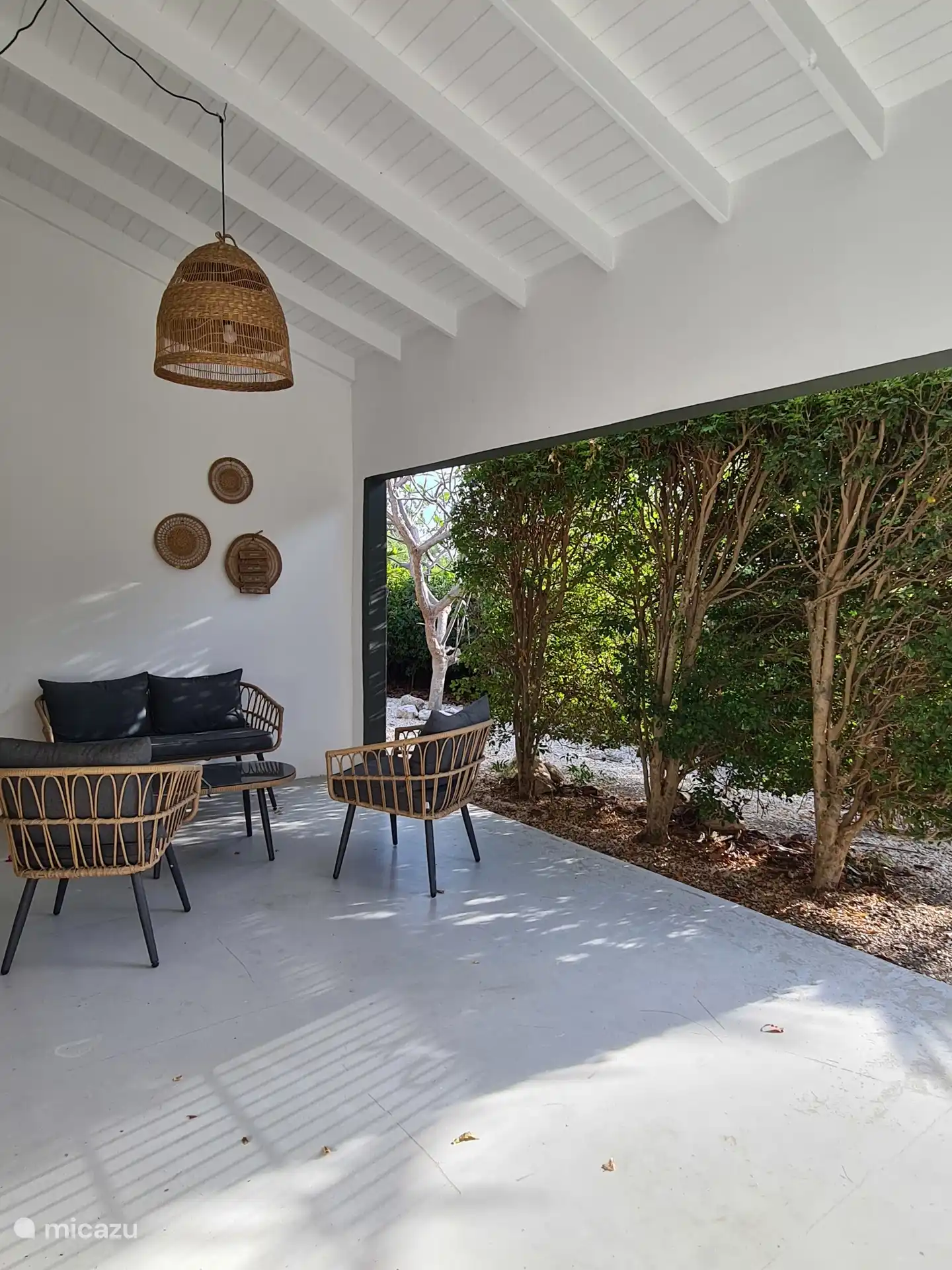 La veranda delantera