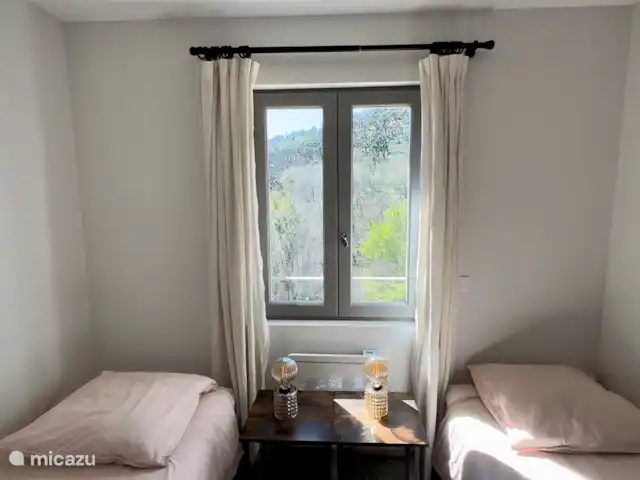 la ruina en Francia, Costa Azul, Grimaud - villa pequeño cuarto