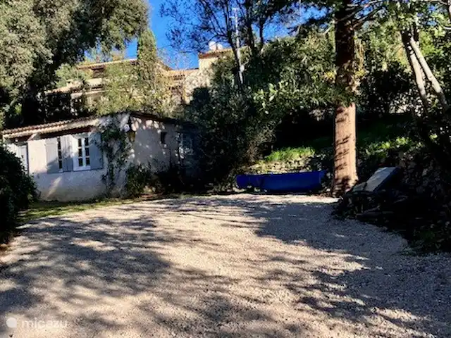 la ruina en Francia, Costa Azul, Grimaud - villa Aparcamiento privado
