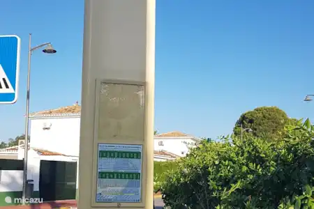 Arrêt de bus pour Marbella, Malaga et tous les lieux intermédiaires