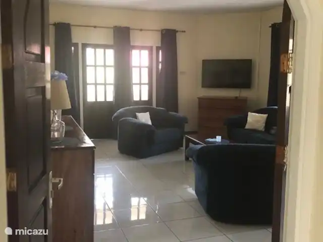 Location de Vacances Suriname, Paramaribo, Paramaribo, villa - KiQu Le salon