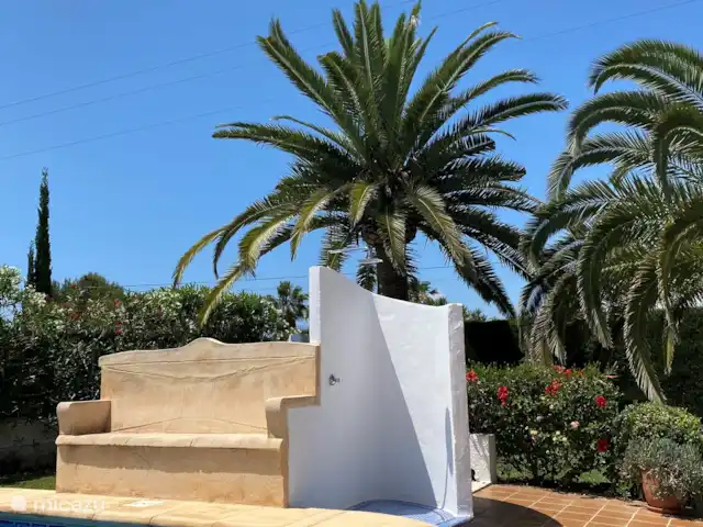 Villa Cave | Espagne, Costa Blanca, Jávea - villa Banc et douche extérieure