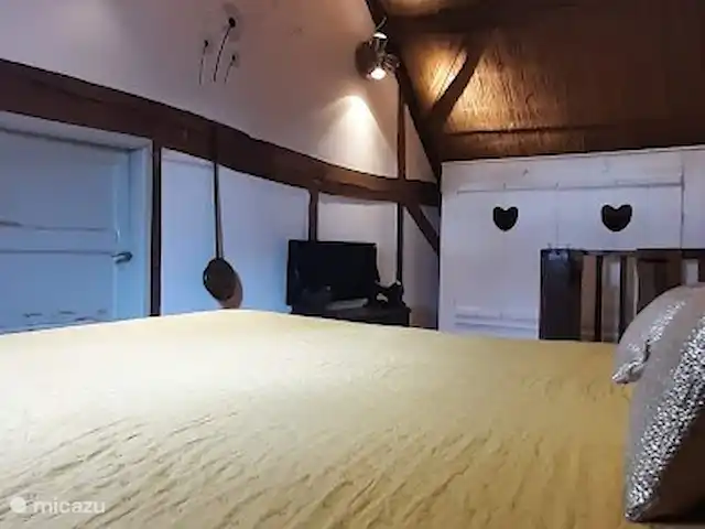 L'écurie | Pays-Bas, Limbourg, Kerkrade - maison mitoyenne Le mur à colombages du grenier