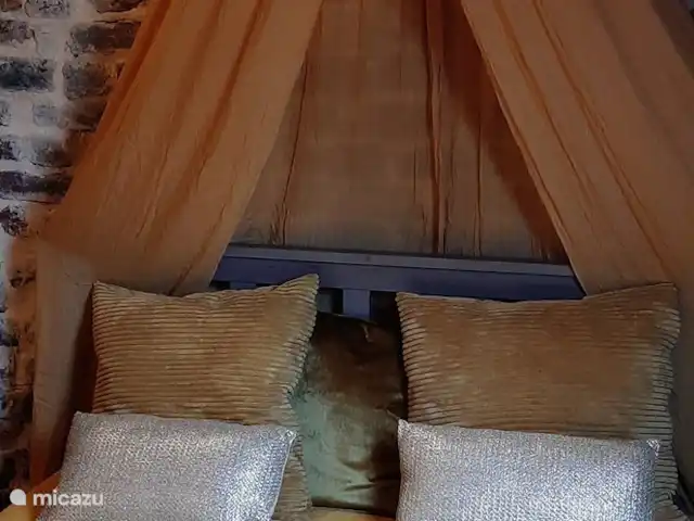 L'écurie | Pays-Bas, Limbourg, Kerkrade - maison mitoyenne Dormez bien sous les poutres du coq