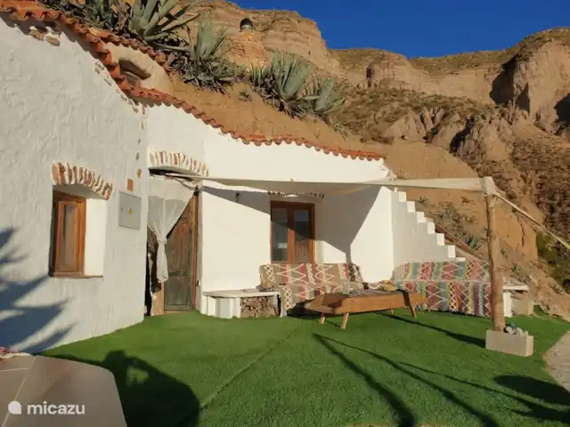 Casa cueva creativa con jacuzzi en España, Andalucía, Gorafé - casa cueva Casa cueva creativa con jacuzzi en España, Andalucía, Gorafé - casa cueva