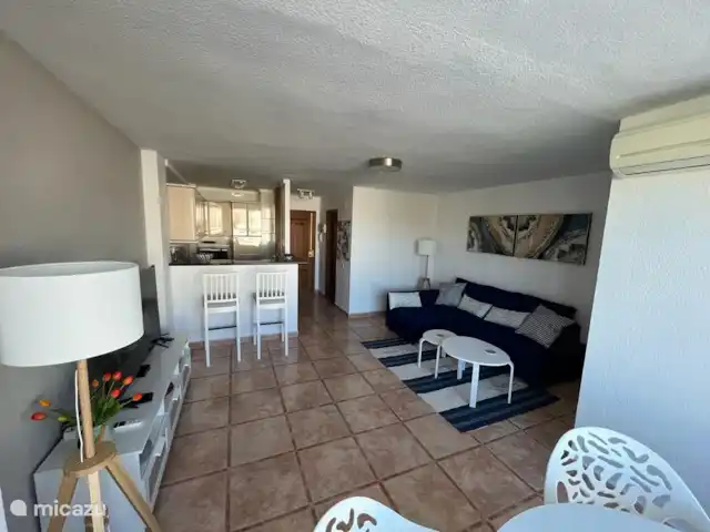 Location de Vacances Espagne, Costa del Sol, Torrox-Costa, appartement - Appli Playa Laguna, Laguna Beach Canapé banquette/lit et la cuisine