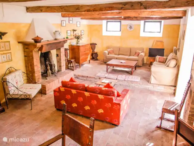 Groepsaccommodatie, Italië, Umbrië, Montecastrilli, villa Villa met privè zwembad in Umbrie
