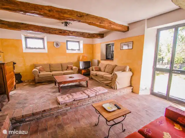 Groepsaccommodatie, Italië, Umbrië, Montecastrilli, villa Villa met privè zwembad in Umbrie