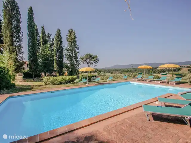 Groepsaccommodatie, Italië, Umbrië, Montecastrilli, villa Villa met privè zwembad in Umbrie